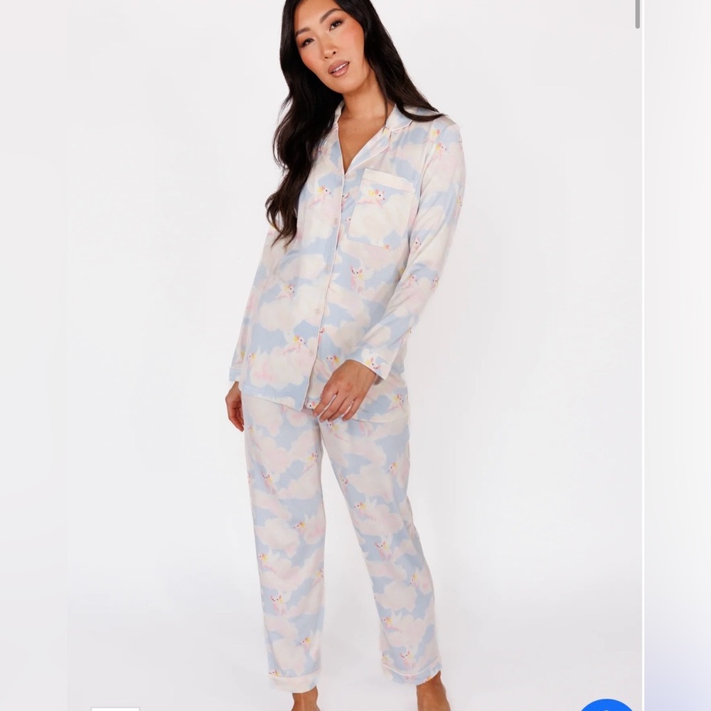 Sunday Women's Pastel Pajama Set